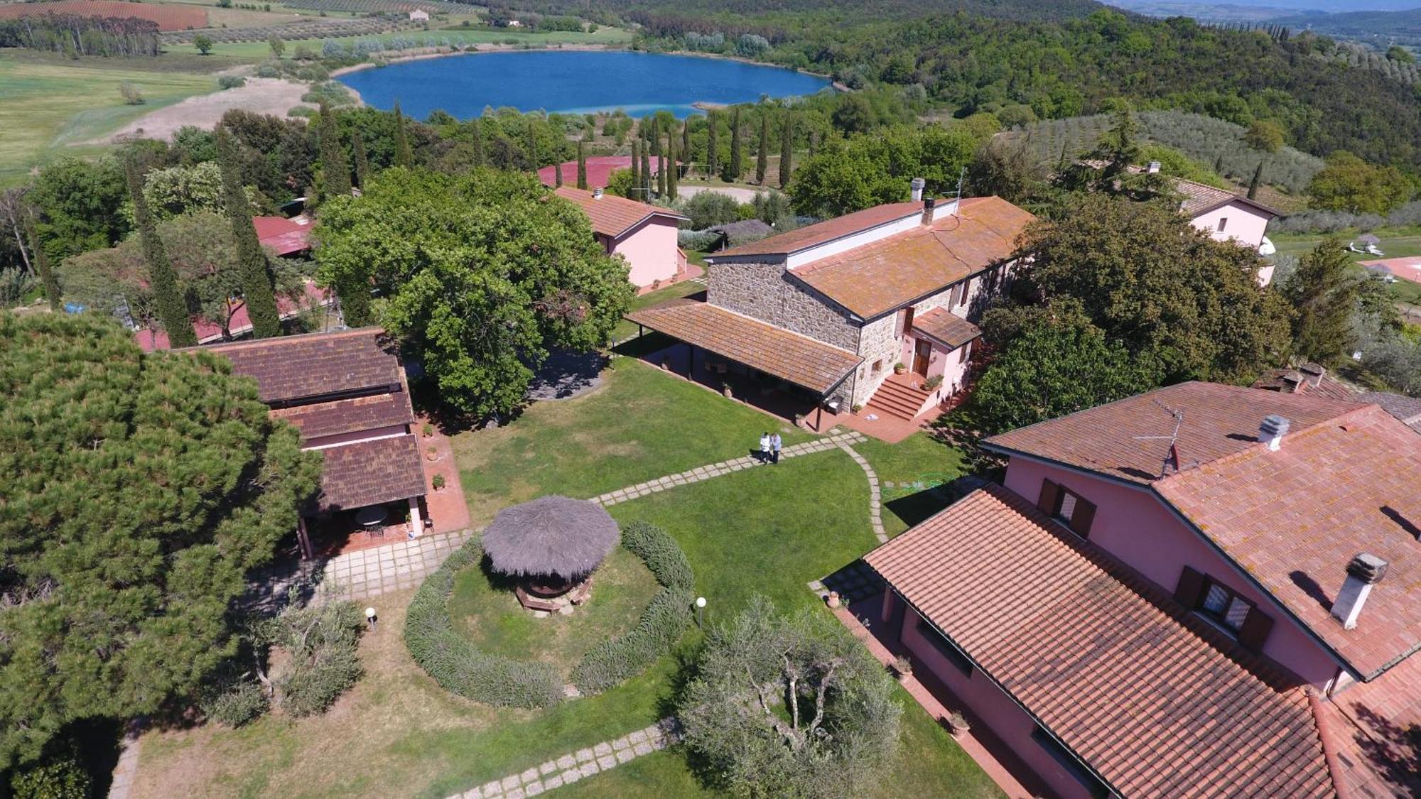 Agriturismo Poggio Corbello La Pesta المظهر الخارجي الصورة