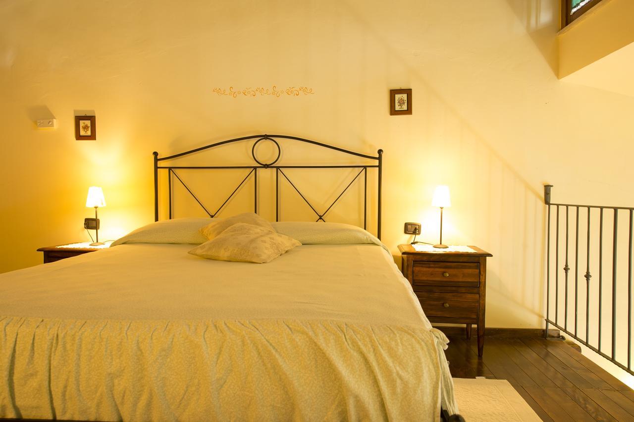 Agriturismo Poggio Corbello La Pesta المظهر الخارجي الصورة
